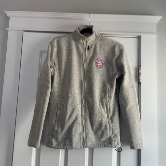FC Bayern Munich zip up sweater, size XS - Picture 1 of 3